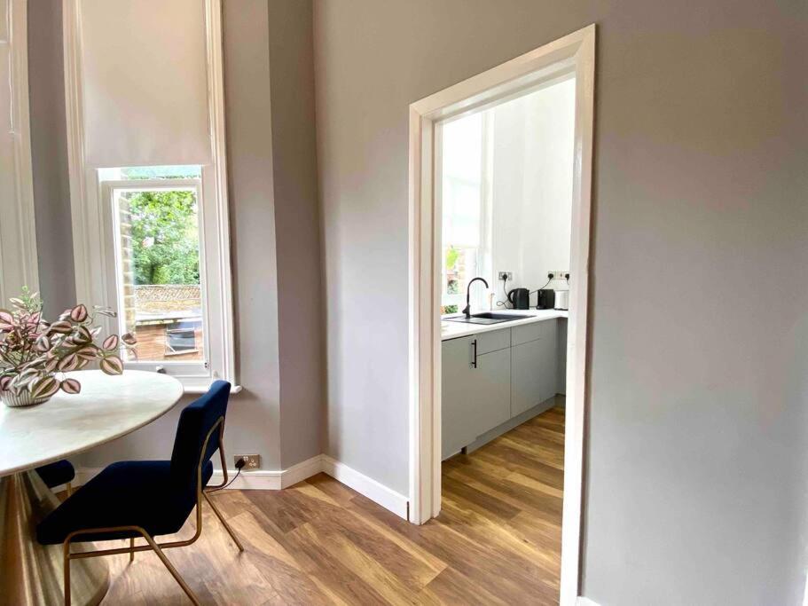 Stylish Studio For 3 Near Regents Park N4 Λονδίνο Εξωτερικό φωτογραφία